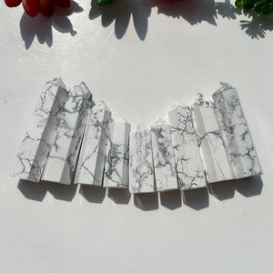 40-80mm Natural Howlite Healing Stone Obelisks