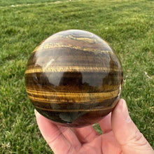 Load image into Gallery viewer, Tigers Eye Sphere