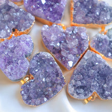 Load image into Gallery viewer, Natural Amethyst Druzy Heart Pendant Necklace – Gold Plated Crystal Cluster Jewelry for Women &amp; Gift