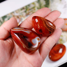 Load image into Gallery viewer, 30-50g Madagascar Natural Sardonyx Agate Tumbled Stone