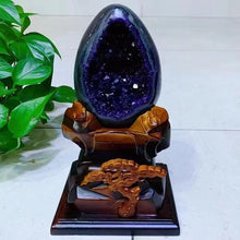 Load image into Gallery viewer, 1PC Random Natural Amethyst Geode Cluster Egg – Natural Amethyst Crystal Mineral Specimen for Collection &amp; Home Decor