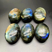 Load image into Gallery viewer, Natural Labradorite Tumble