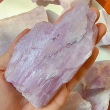 Load image into Gallery viewer, 1PC Natural Pink Kunzite Mineral Specimen for Healing