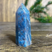 Load image into Gallery viewer, Natural Apatite Obelisk for Healing