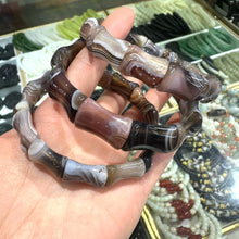 Load image into Gallery viewer, Natural Persian Gulf Agate Bracelet – Striped Gemstone Beaded Stretch Jewelry for Men &amp; Women