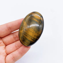 Load image into Gallery viewer, Natural Tigers Eye Palm Stone for Healing