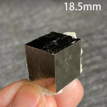 Load image into Gallery viewer, 1PC Natural Spain Raw Quartz with Chalcopyrite Mineral Specimen for Healing
