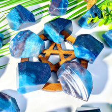 Load image into Gallery viewer, 1PC High Quality Trolleite Freeform Natural Crystal