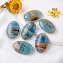 Load image into Gallery viewer, 1PC Natural Blue Onyx Palm Stone Mind Divination Healing Gem
