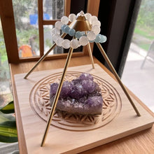 Load image into Gallery viewer, Pure Copper Healing Pyramid with Natural Clear Quartz Point at Apex for Meditation, Help Sleep, Charge Crystals