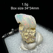 Load image into Gallery viewer, 1PC Natural Rare Ethiopia Opal Mineral Specimen for Healing