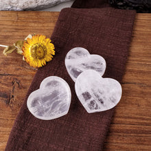 Load image into Gallery viewer, 1PC Natural Clear Quartz Heart
