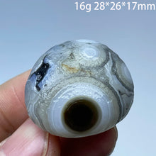 Load image into Gallery viewer, Natural Sardonyx Agate Alxa Gobi Eye Mineral Specimen for Energy Healing