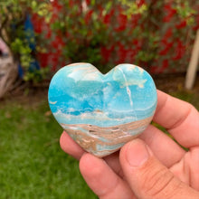 Load image into Gallery viewer, 1PC Natural Hemimorphite Heart-Shaped Mineral Specimen