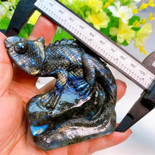 Load image into Gallery viewer, Natural Labradorite Lizard Carving Home Decor