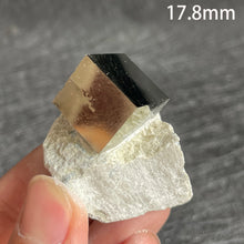 Load image into Gallery viewer, 1PC Natural Spain Raw Quartz with Chalcopyrite Mineral Specimen for Healing