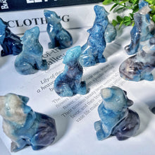Load image into Gallery viewer, 1PC Natural High Quality Trolleite Wolf Carving for Healing