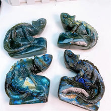 Load image into Gallery viewer, Natural Labradorite Lizard Carving Home Decor