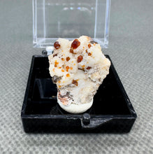 Load image into Gallery viewer, Natural Florescent Hyalite and Garnet Symbiosis Mineral Specimen