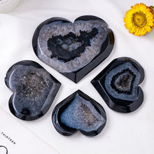 Load image into Gallery viewer, 1PC Natural Black Agate Heart Geode Carving for Healing