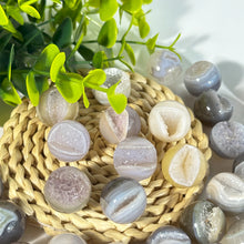 Load image into Gallery viewer, 1PC High Quality Natural Agate Geode Sphere