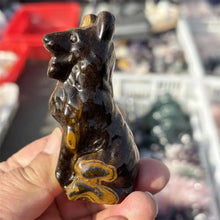 Load image into Gallery viewer, Natural Tigers Eye Stone Wolf Carving for Healing
