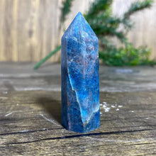 Load image into Gallery viewer, Natural Apatite Obelisk for Healing