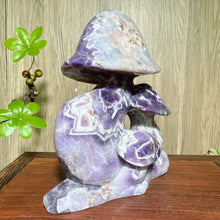 Load image into Gallery viewer, Natural Dream Amethyst Mushroom Family Carving Home Decor