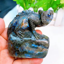 Load image into Gallery viewer, Natural Labradorite Lizard Carving Home Decor
