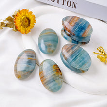 Load image into Gallery viewer, 1PC Natural Blue Onyx Palm Stone Mind Divination Healing Gem