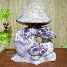 Load image into Gallery viewer, Natural Dream Amethyst Mushroom Family Carving Home Decor